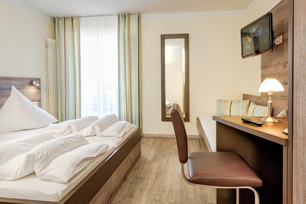 Hotel Mythos